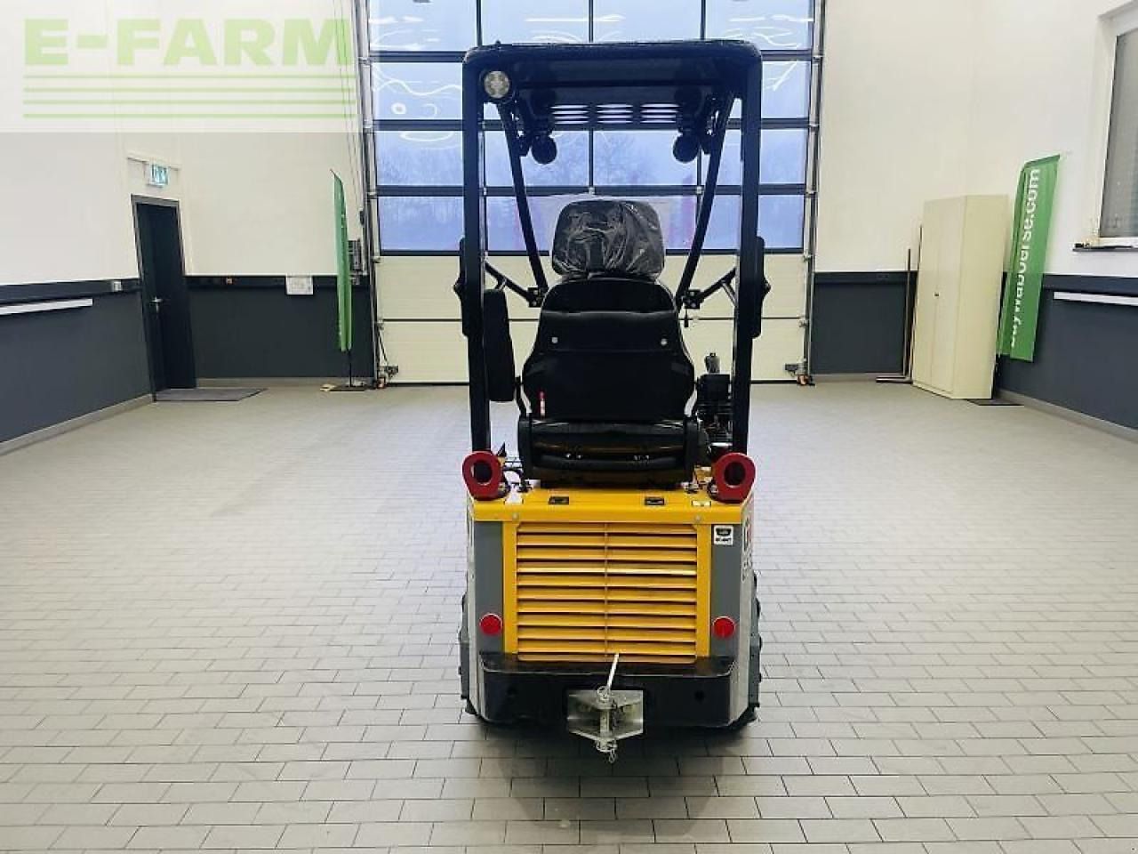 2023 Giant G1200 HD mini excavator, rear view 2023 Giant G1200 HD mini excavator, rear view