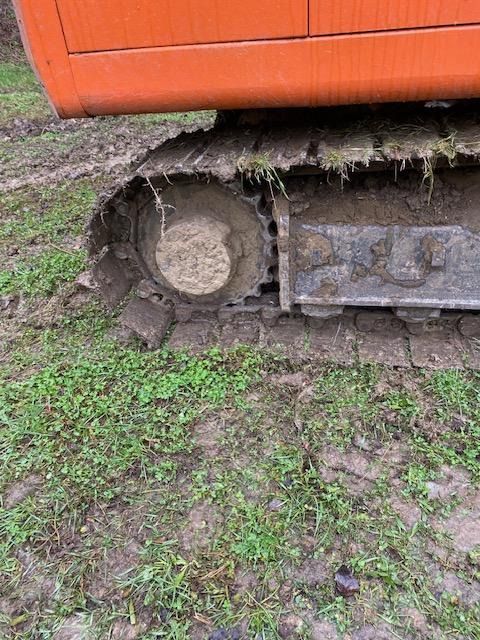 2004 Daewoo 75 mini excavator track detail 2004 Daewoo 75 mini excavator track detail
