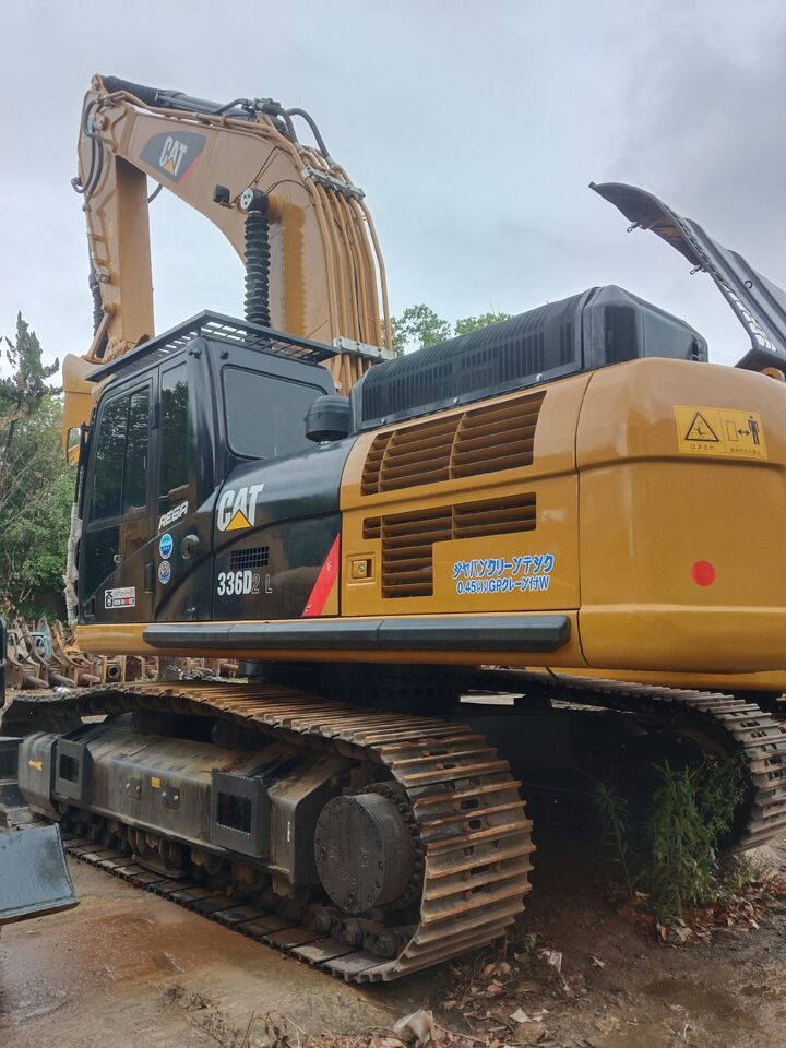 2025 Caterpillar 336D2 L crawler excavator, rear three-quarter view 2025 Caterpillar 336D2 L crawler excavator, rear three-quarter view