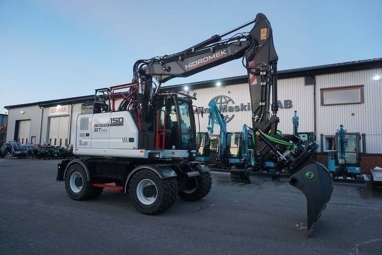 2025 Hidromek HMK 150WR-5 wheel excavator, side profile view