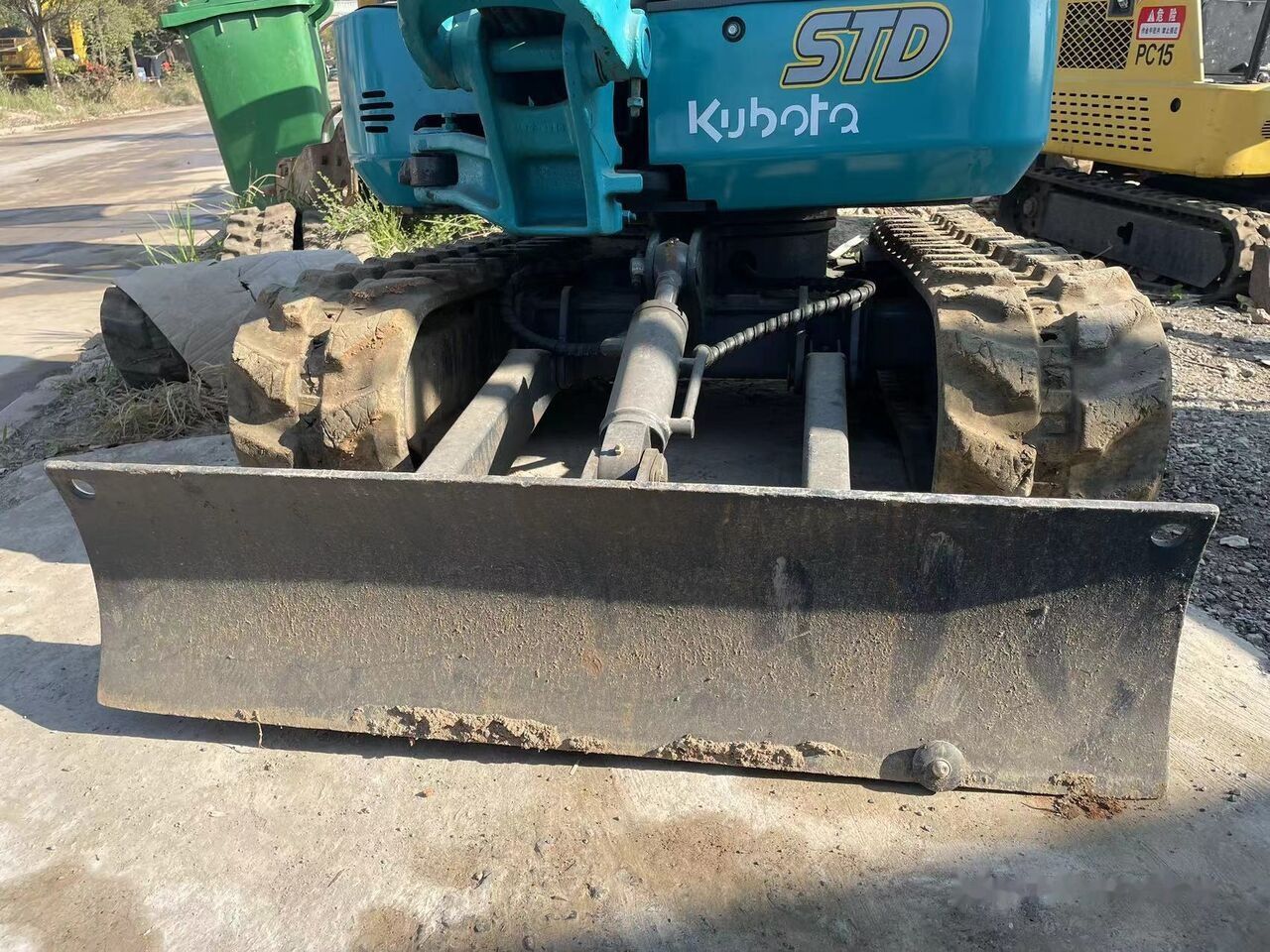 2022 Kubota U17 mini excavator front view with blade 2022 Kubota U17 mini excavator front view with blade