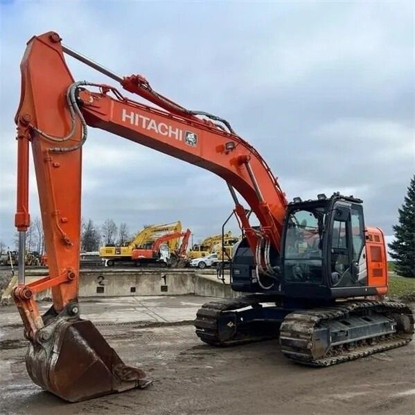 Hitachi ZX225 crawler excavator, side profile view Hitachi ZX225 crawler excavator, side profile view