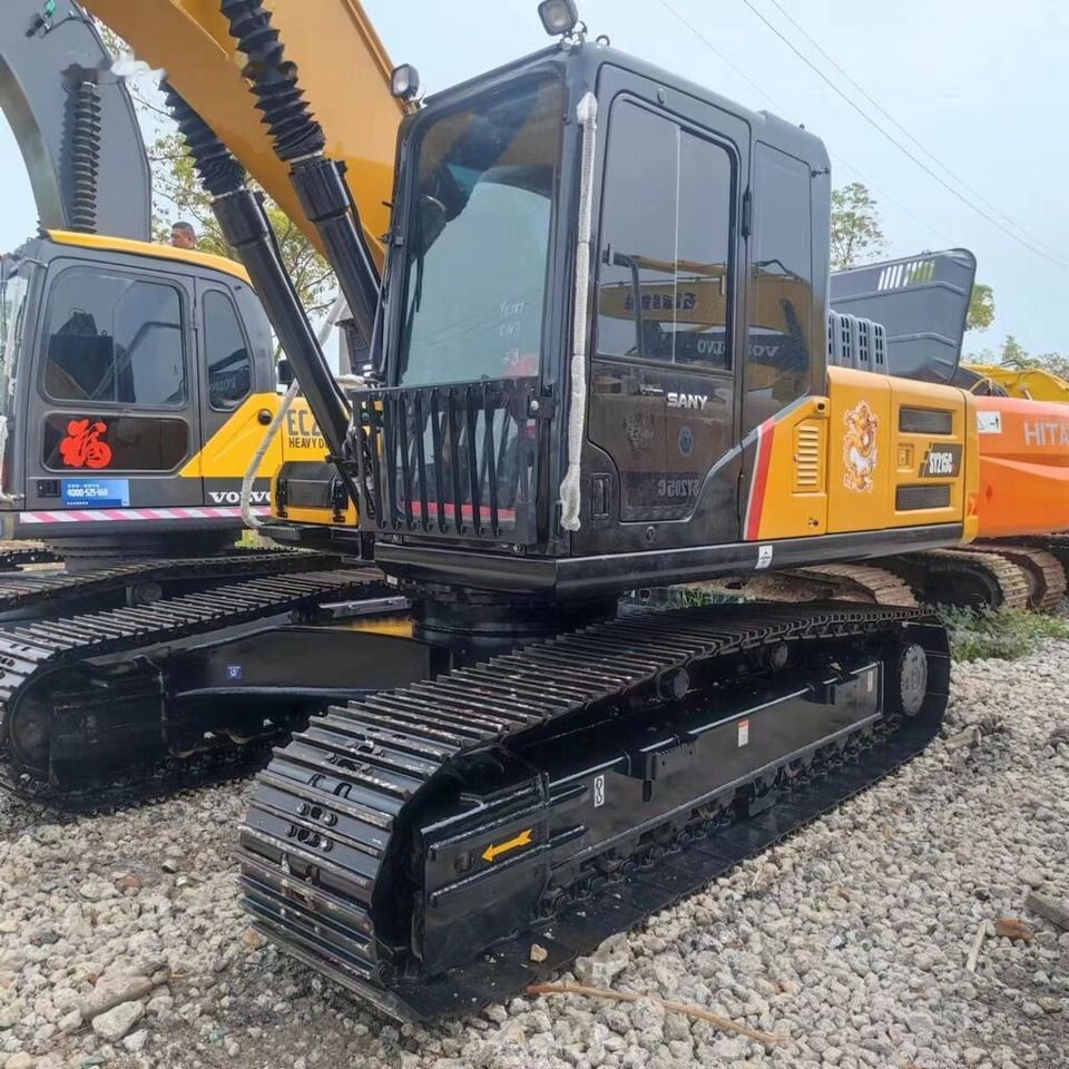 2022 Sany SY215C crawler excavator, front three-quarter view 2022 Sany SY215C crawler excavator, front three-quarter view