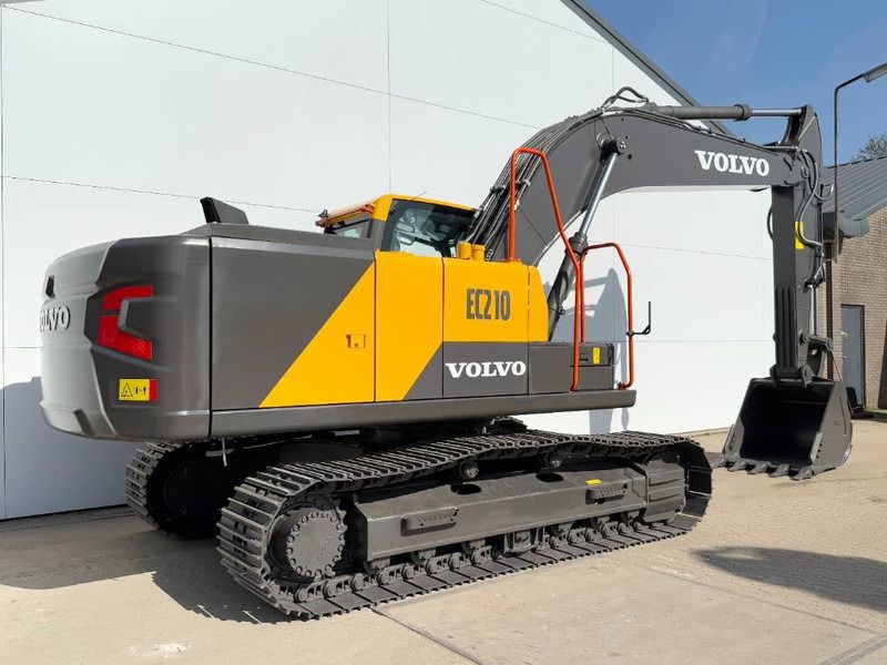2025 Volvo EC210 crawler excavator, rear three-quarter view 2025 Volvo EC210 crawler excavator, rear three-quarter view