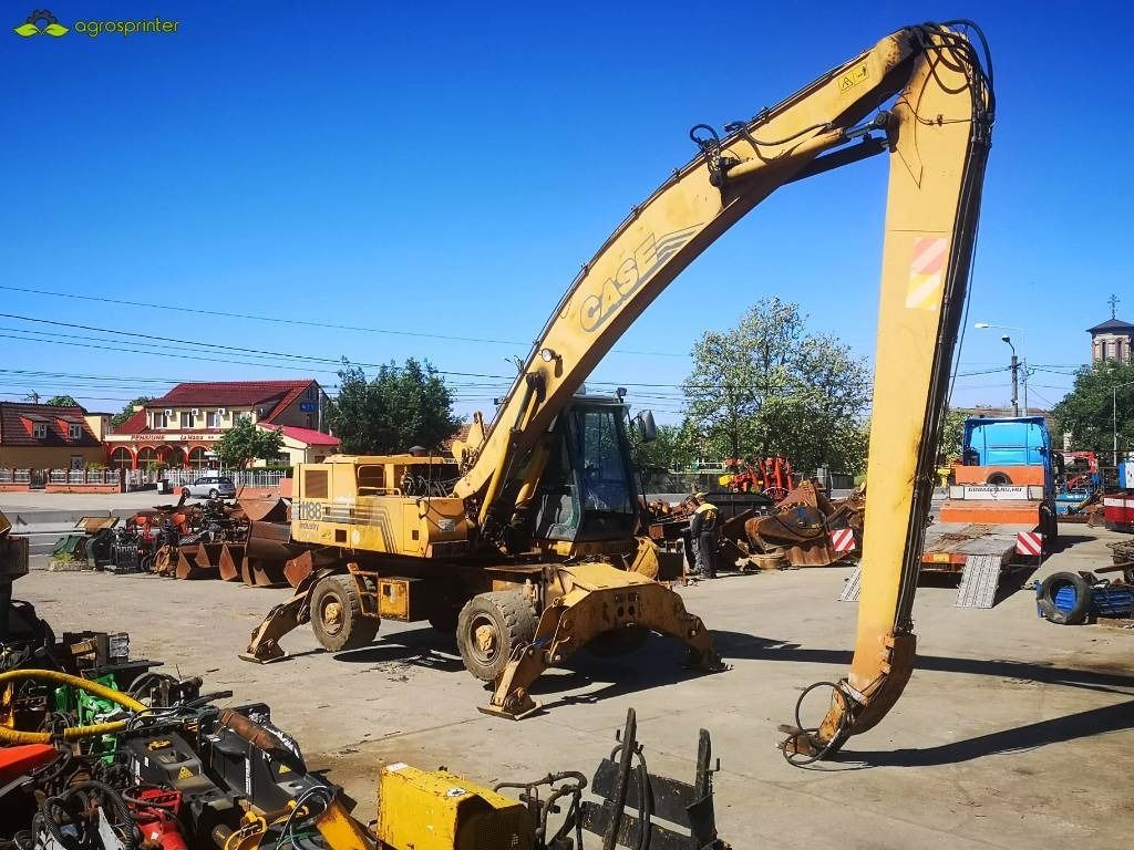 2001 CASE 1188 P wheel excavator side view 2001 CASE 1188 P wheel excavator side view
