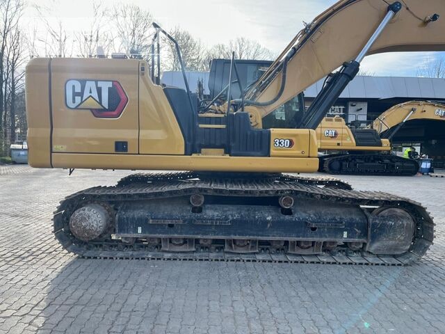2019 Caterpillar 330-07A crawler excavator side view 2019 Caterpillar 330-07A crawler excavator side view