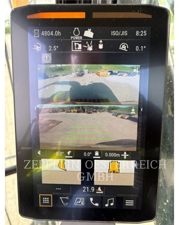 2020 Caterpillar 320-07 crawler excavator interior monitor view 2020 Caterpillar 320-07 crawler excavator interior monitor view