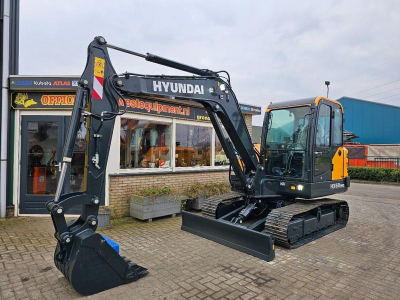 2025 Hyundai HX60PRO mini excavator, side profile view 2025 Hyundai HX60PRO mini excavator, side profile view