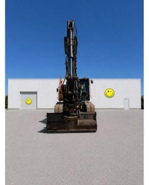 2021 Volvo EC220EL crawler excavator, front view