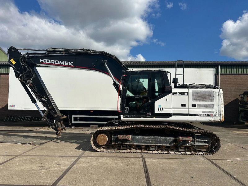 2021 Hidromek HMK 230LC-4 crawler excavator, side view