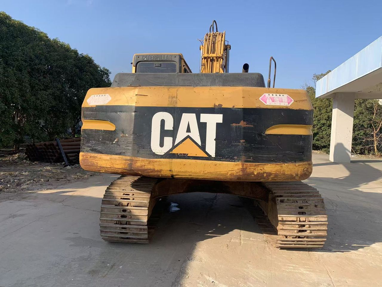 2020 Caterpillar 320BL crawler excavator, rear view
