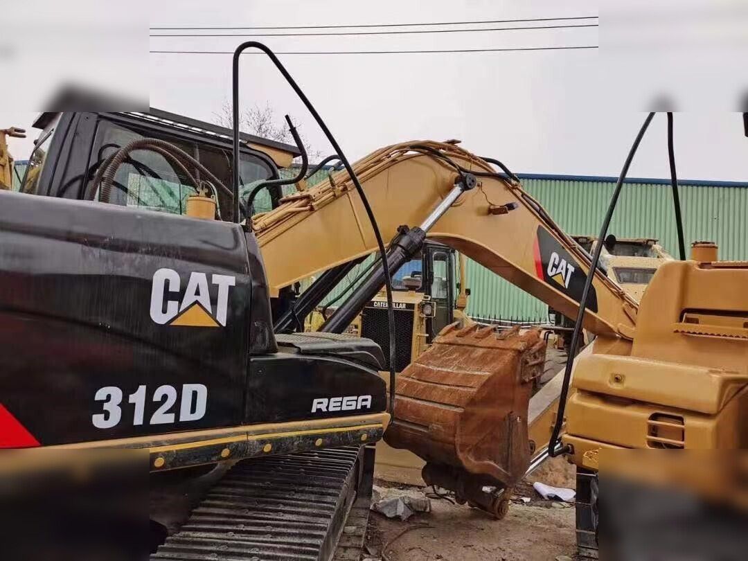 2018 Caterpillar 312D crawler excavator side view