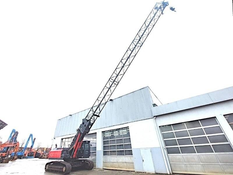 2015 Hitachi KMC350-5 crawler excavator with high-reach boom 2015 Hitachi KMC350-5 crawler excavator with high-reach boom