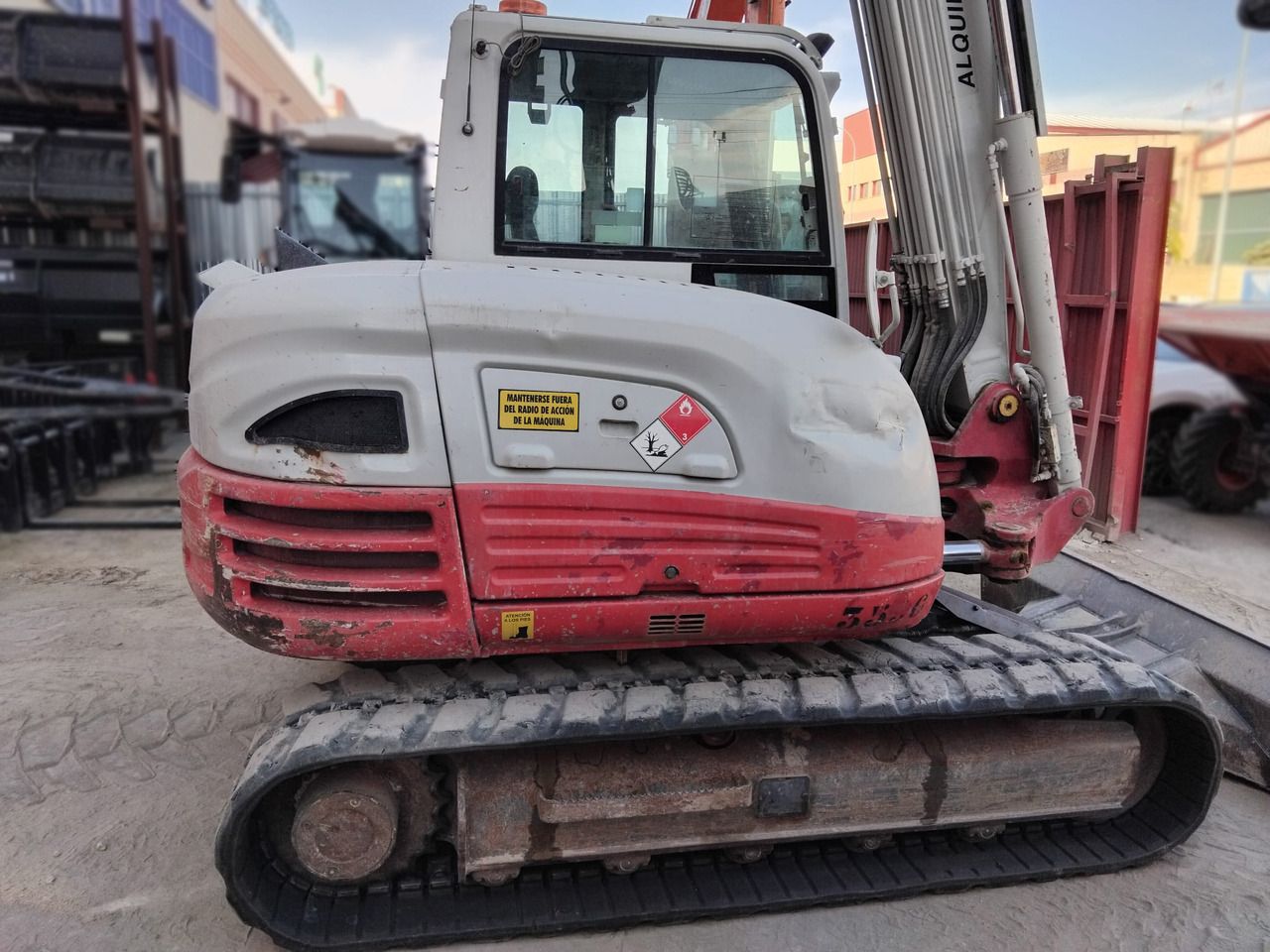 2018 Takeuchi TB290 mini excavator side view 2018 Takeuchi TB290 mini excavator side view