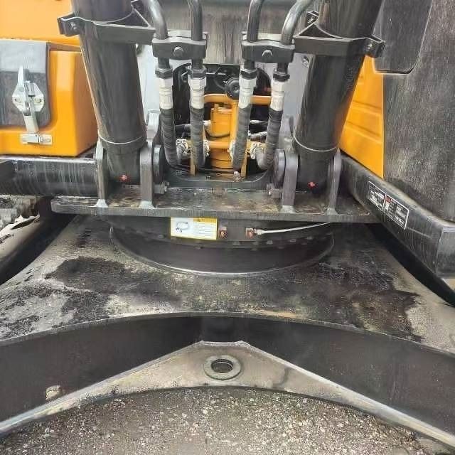 2024 Sany SY215C crawler excavator boom base detail
