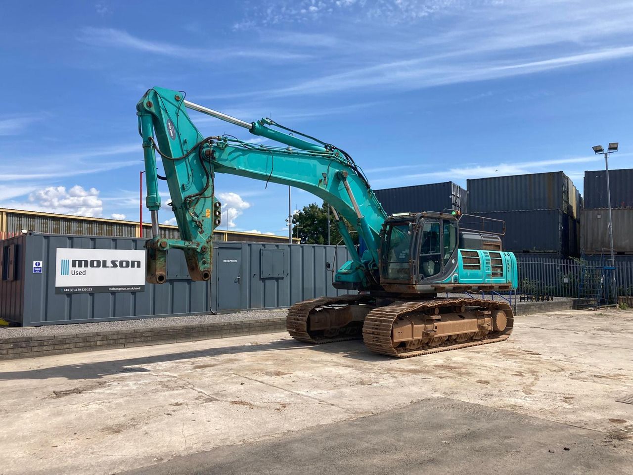 2019 Kobelco SK500LC-10 crawler excavator side view 2019 Kobelco SK500LC-10 crawler excavator side view