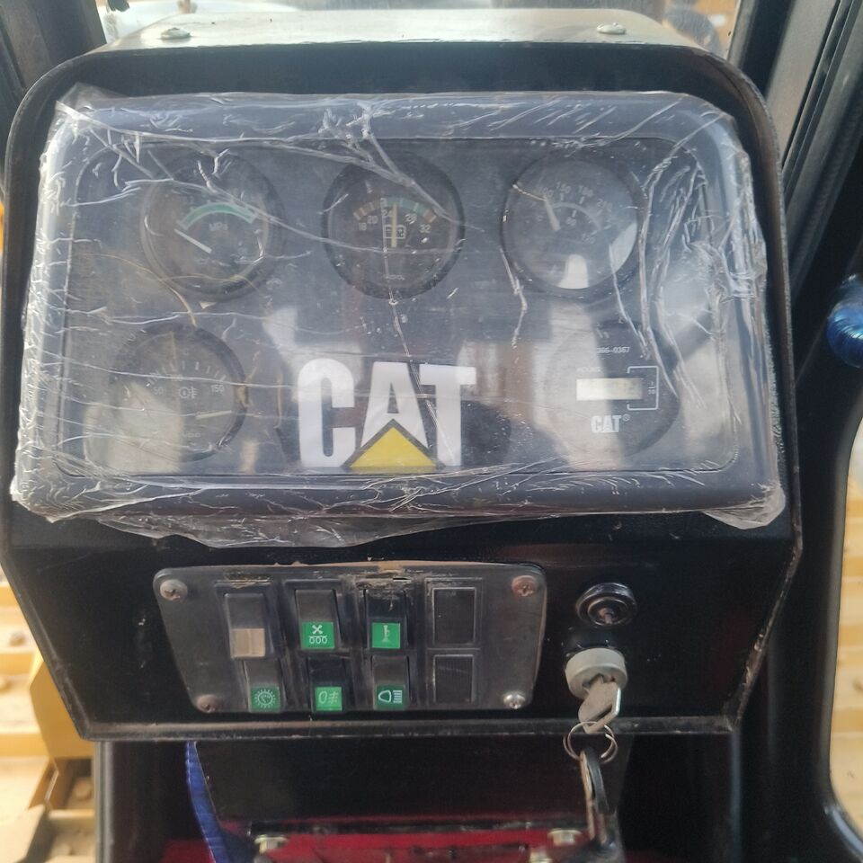 2024 Caterpillar D7G crawler excavator interior dashboard view