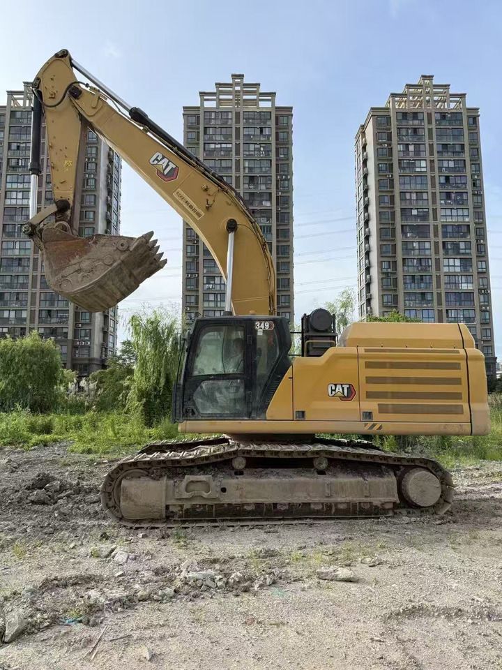 2021 Caterpillar 349 crawler excavator, side profile view 2021 Caterpillar 349 crawler excavator, side profile view
