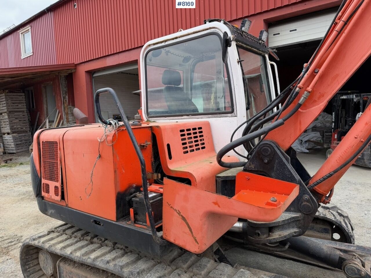 2004 Kubota KX251A crawler excavator, side view