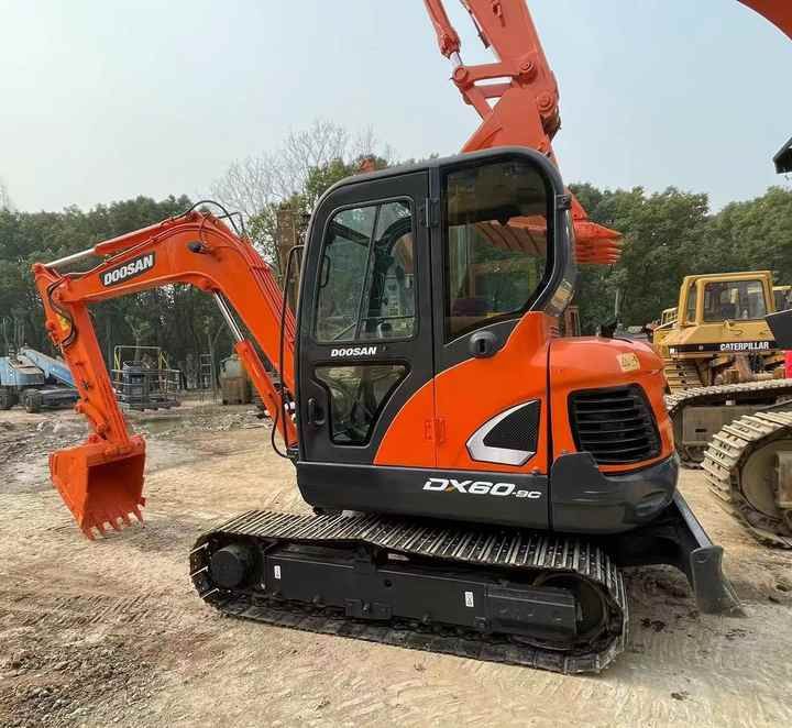 2020 Doosan DX60-9C crawler excavator, side view