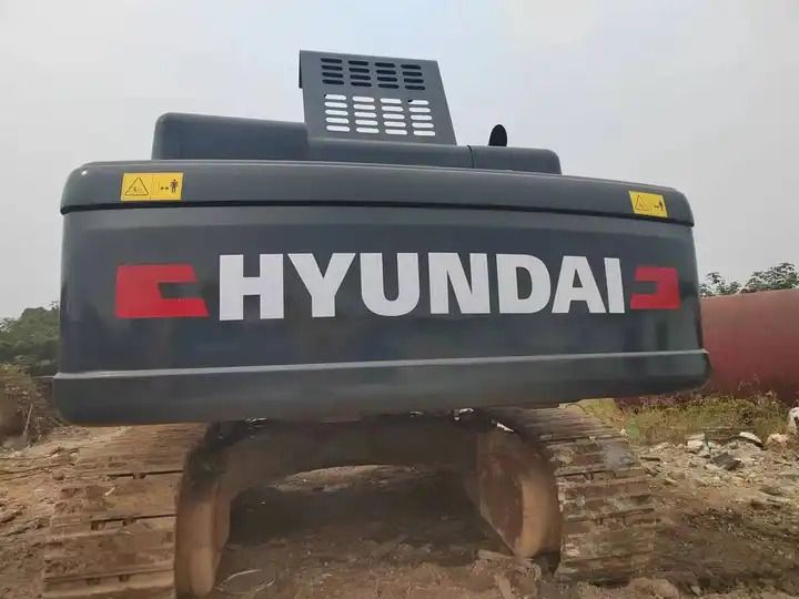 2014 Hyundai R385LC-9T crawler excavator rear view
