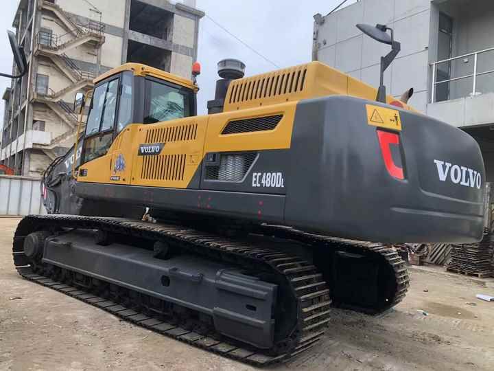 2023 Volvo EC480DL crawler excavator, rear three-quarter view 2023 Volvo EC480DL crawler excavator, rear three-quarter view