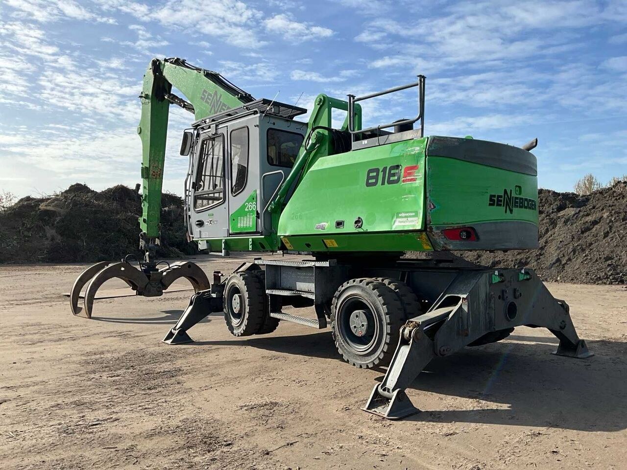 2015 Sennebogen 818 M wheel excavator, rear three-quarter view