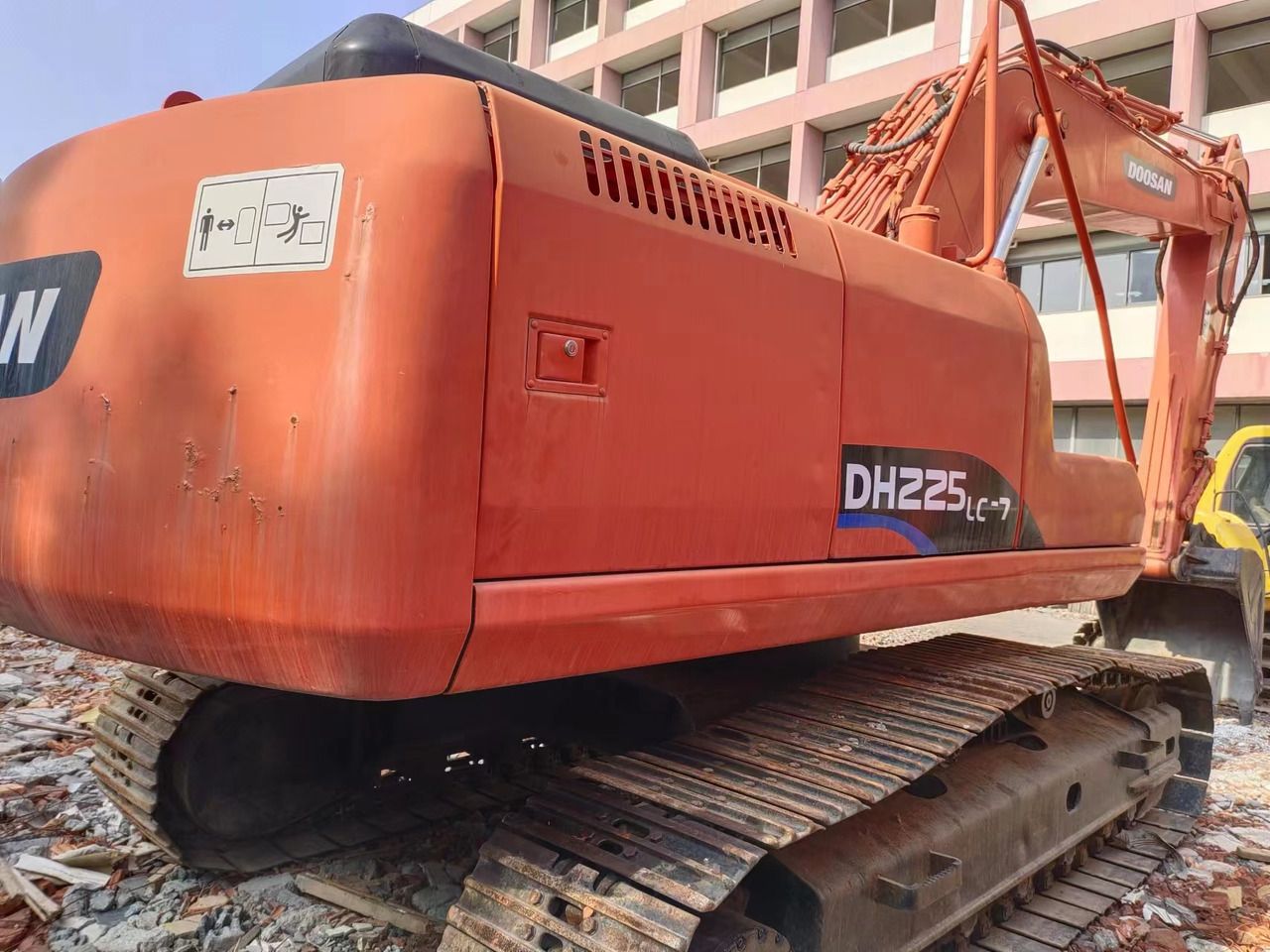 Koparka gąsienicowa Doosan DH225LC-7 z 2018 roku