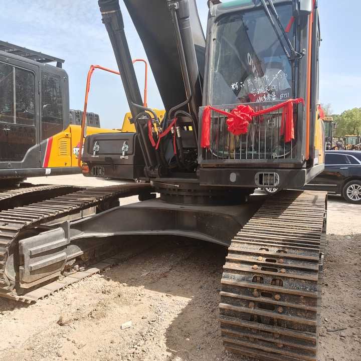 2026 Volvo EC290 crawler excavator, front-quarter view 2026 Volvo EC290 crawler excavator, front-quarter view