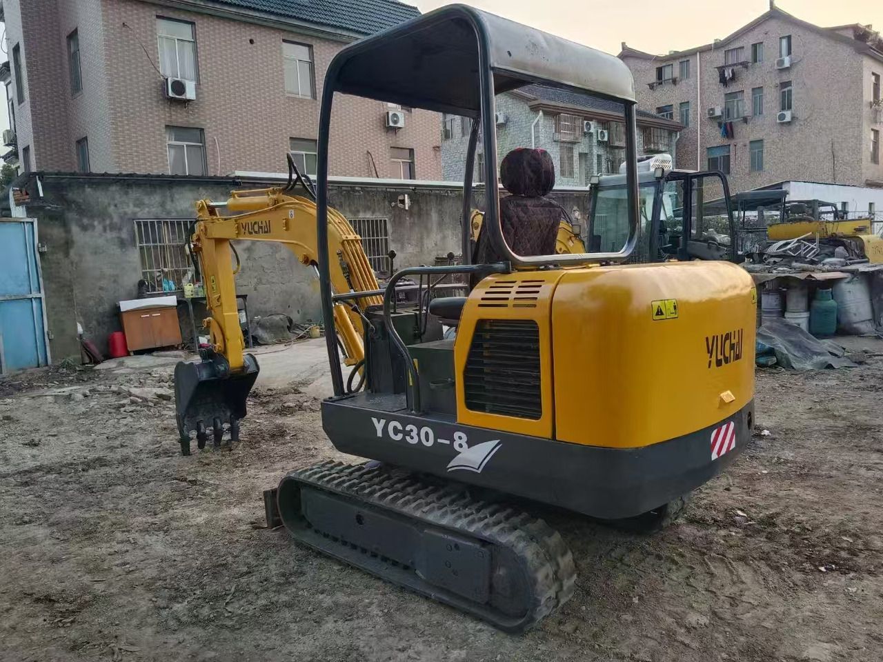2022 Yuchai YC30-8 mini excavator, rear three-quarter view
