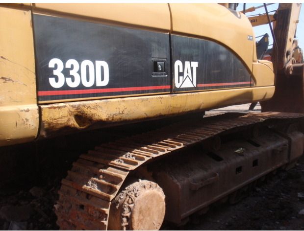 2020 Caterpillar 330D crawler excavator side view