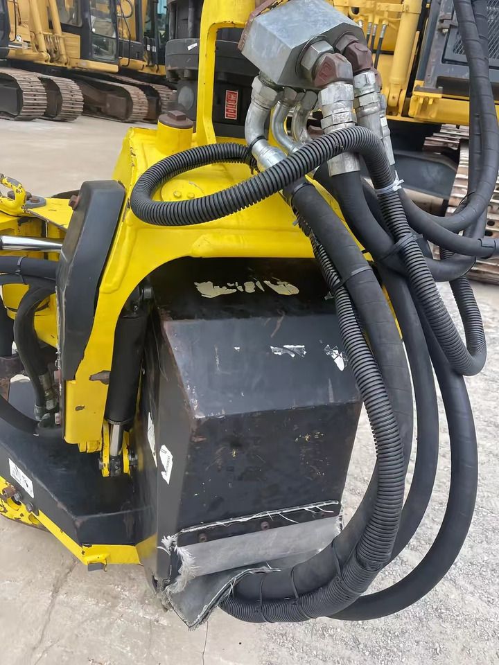 2021 Komatsu PC120 crawler excavator tree shear attachment detail