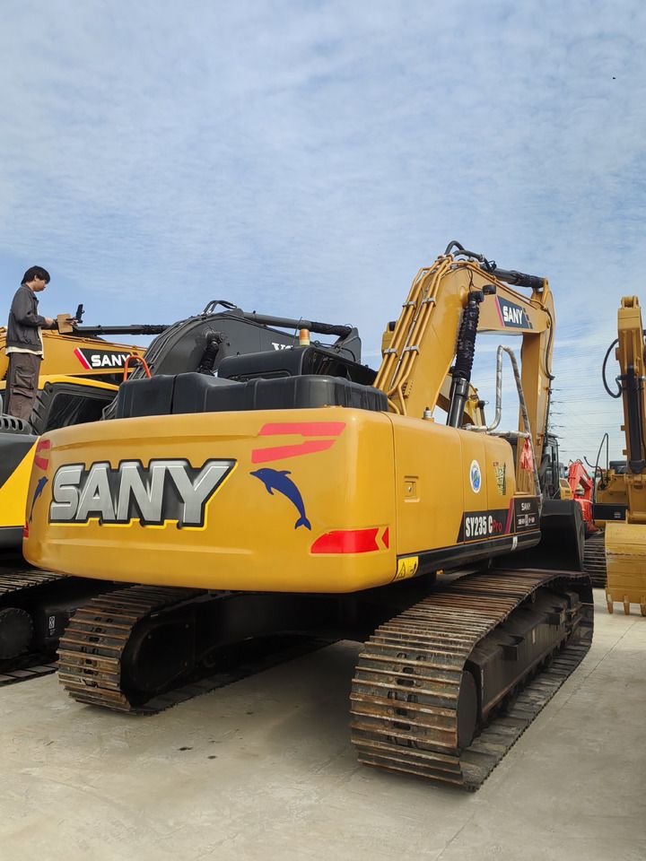 2023 Sany SY235C Pro crawler excavator, rear three-quarter view 2023 Sany SY235C Pro crawler excavator, rear three-quarter view