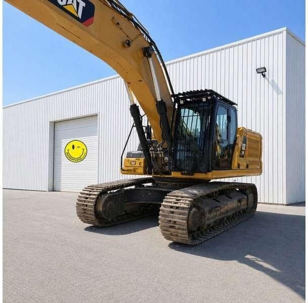 2019 Caterpillar 336 crawler excavator, front three-quarter view