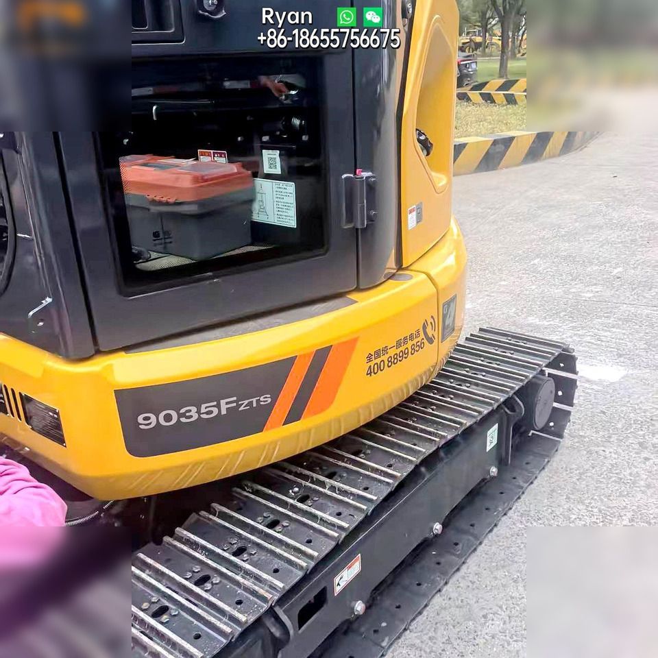2025 LiuGong 9035FZTS mini excavator side view 2025 LiuGong 9035FZTS mini excavator side view