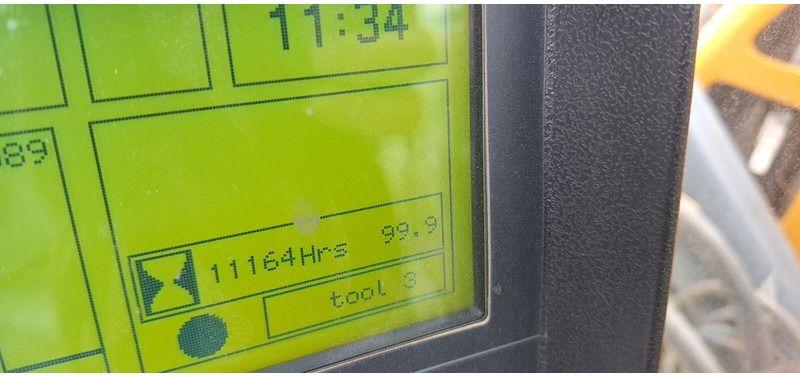 2014 Liebherr 924 Crawler Excavator interior monitor 2014 Liebherr 924 Crawler Excavator interior monitor