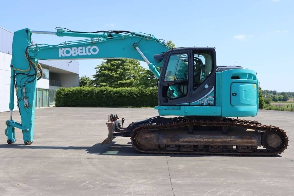 2017 Kobelco SK 230 SR LC crawler excavator, side view 2017 Kobelco SK 230 SR LC crawler excavator, side view