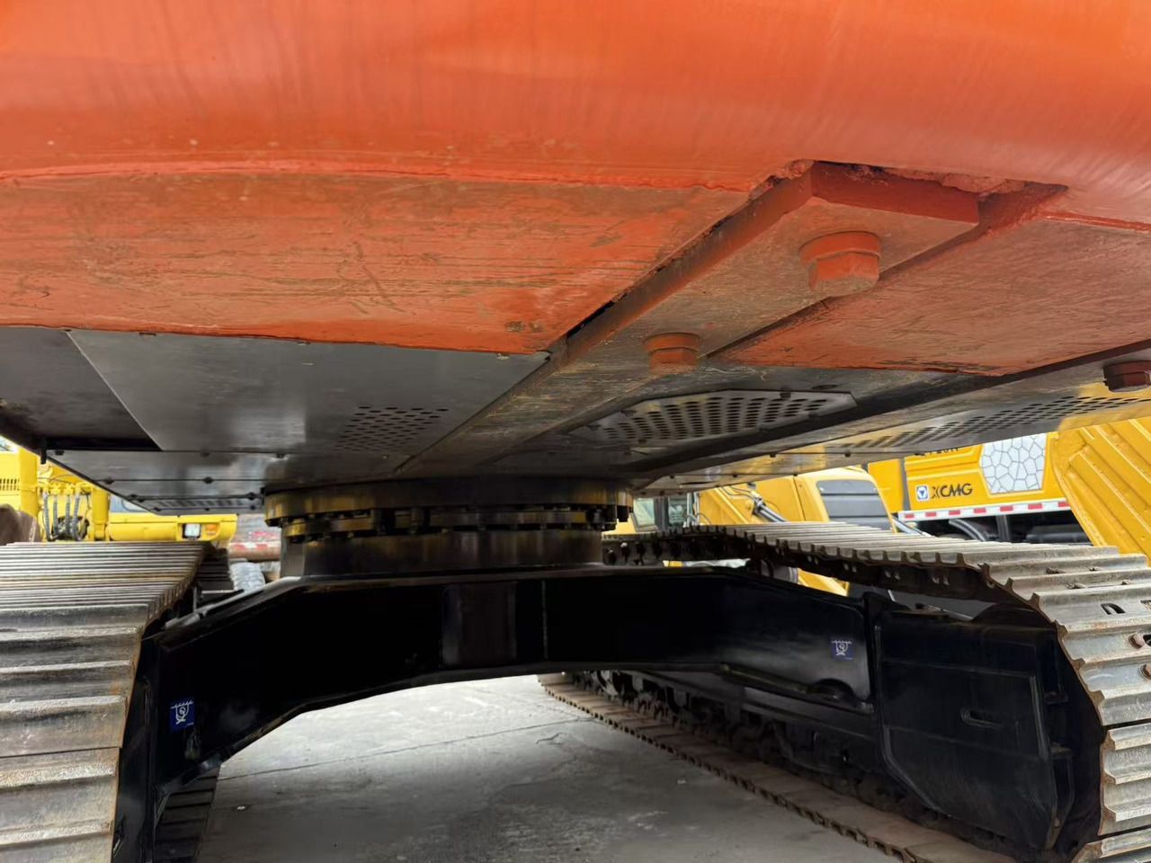 2024 Hitachi ZX350H crawler excavator undercarriage view