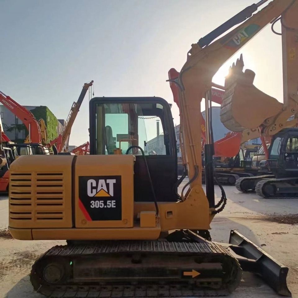 2023 Caterpillar 305.5E mini excavator side view 2023 Caterpillar 305.5E mini excavator side view