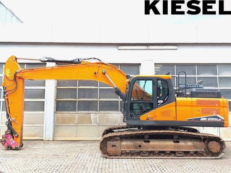 2021 Doosan DX235 LC-7 crawler excavator, side view 2021 Doosan DX235 LC-7 crawler excavator, side view