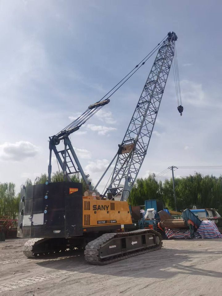 2020 Sany SCC750E crawler crane, rear three-quarter view 2020 Sany SCC750E crawler crane, rear three-quarter view