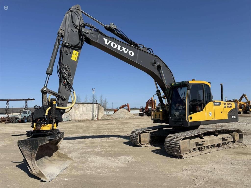 2011 Volvo EC210CL crawler excavator, side view 2011 Volvo EC210CL crawler excavator, side view
