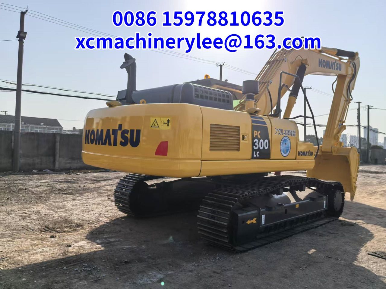 2024 Komatsu PC300LC crawler excavator, rear three-quarter view 2024 Komatsu PC300LC crawler excavator, rear three-quarter view