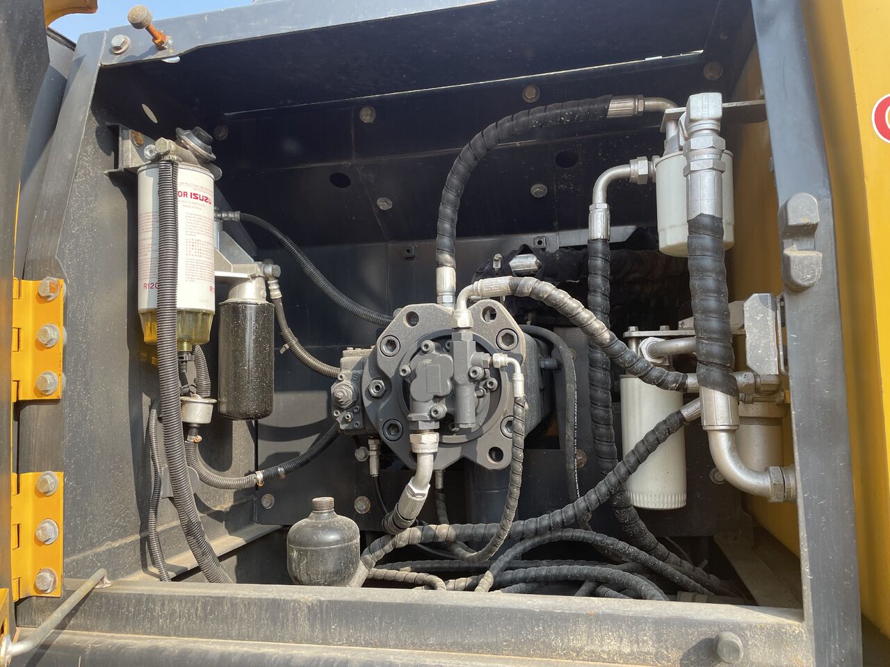 2023 Volvo EC210 crawler excavator engine compartment view 2023 Volvo EC210 crawler excavator engine compartment view