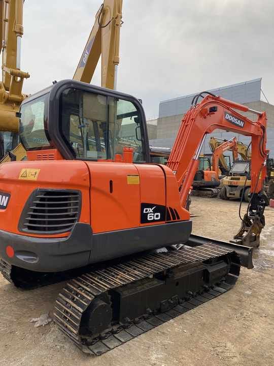2018 Doosan DX60 crawler excavator, side view 2018 Doosan DX60 crawler excavator, side view
