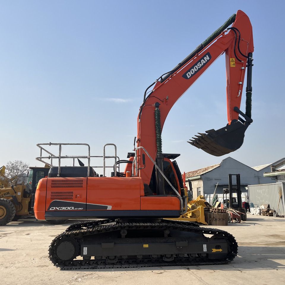 2022 Doosan DX300LC-9C crawler excavator, side view 2022 Doosan DX300LC-9C crawler excavator, side view