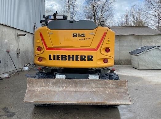 2021 Liebherr A914 Compact wheel excavator, rear view 2021 Liebherr A914 Compact wheel excavator, rear view