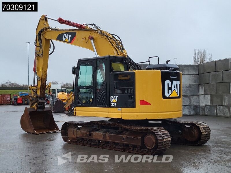 2016 Caterpillar 325 crawler excavator, rear three-quarter view