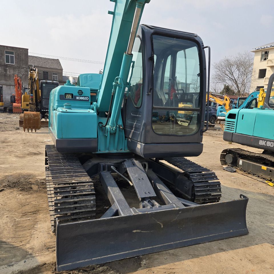 2023 Kobelco SK75 mini excavator, front three-quarter view 2023 Kobelco SK75 mini excavator, front three-quarter view