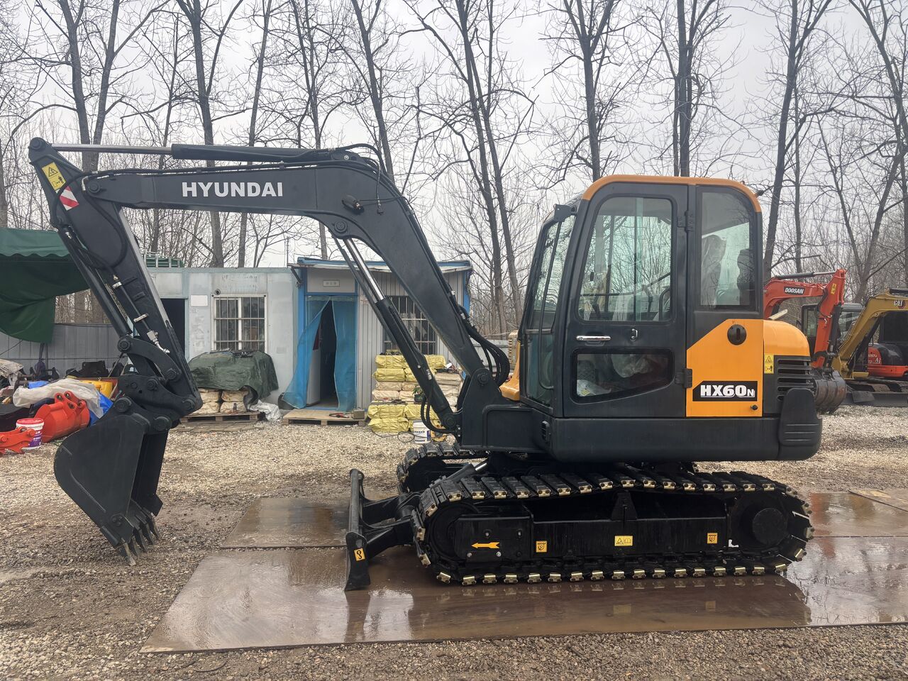 2024 Hyundai HX60N mini excavator, side view 2024 Hyundai HX60N mini excavator, side view
